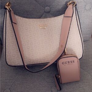 Guess purse!